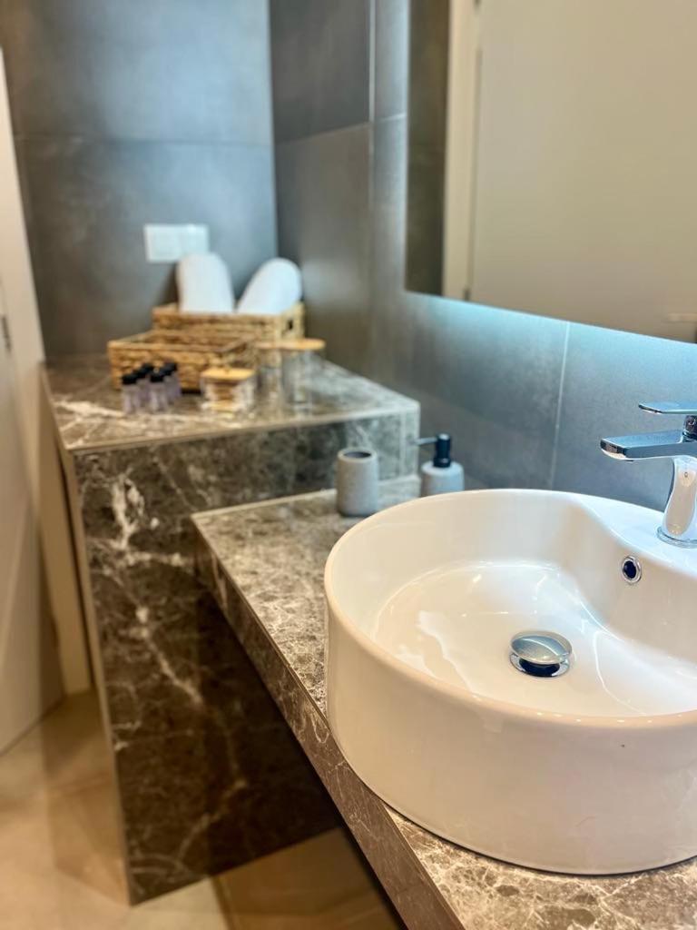 Queen Calliope Garden Suites Kavala Exterior photo