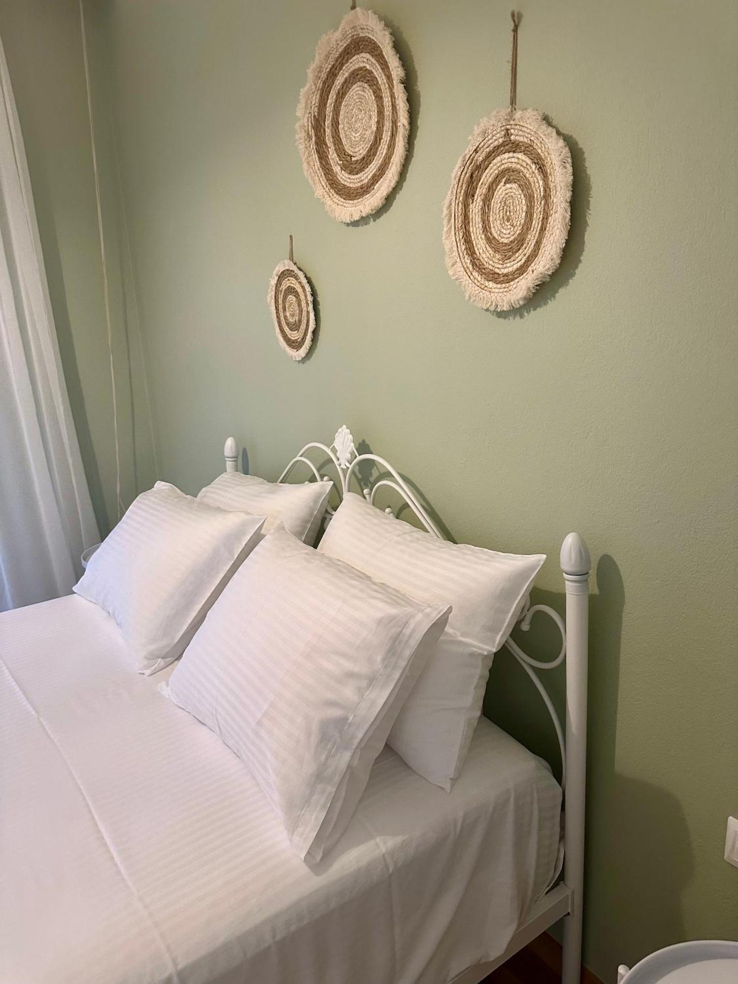 Queen Calliope Garden Suites Kavala Exterior photo